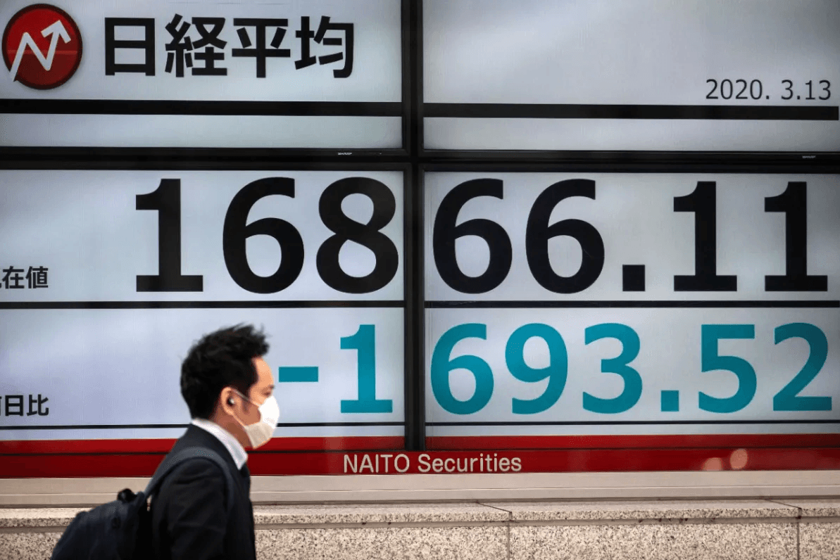 歴史的記録：日経平均株価が東京市場で初の6万5000円台を突破