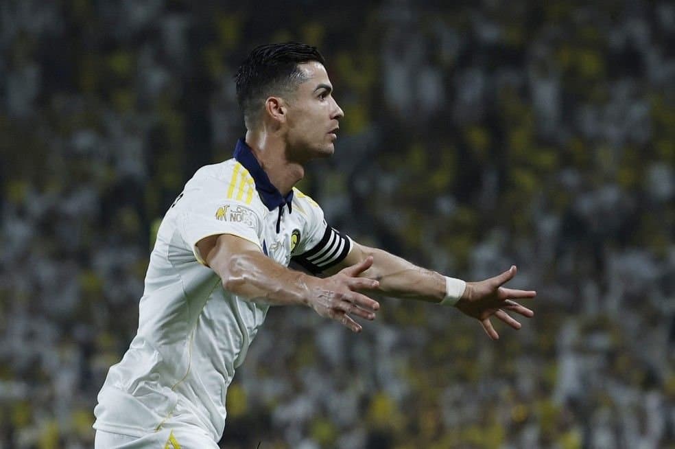 CR7が2得点を決め涙、アル・ナスルが大勝でサウジリーグ優勝。